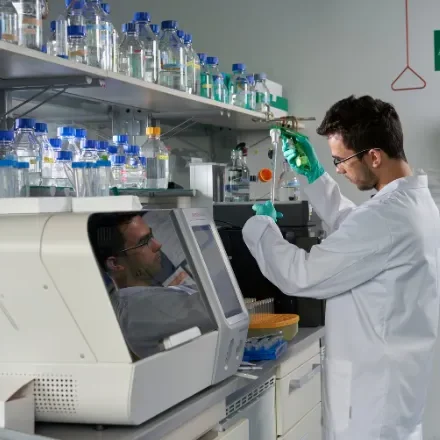 Websiteimages-Big-5804402-1280w-aspect-ratio-1000-1000